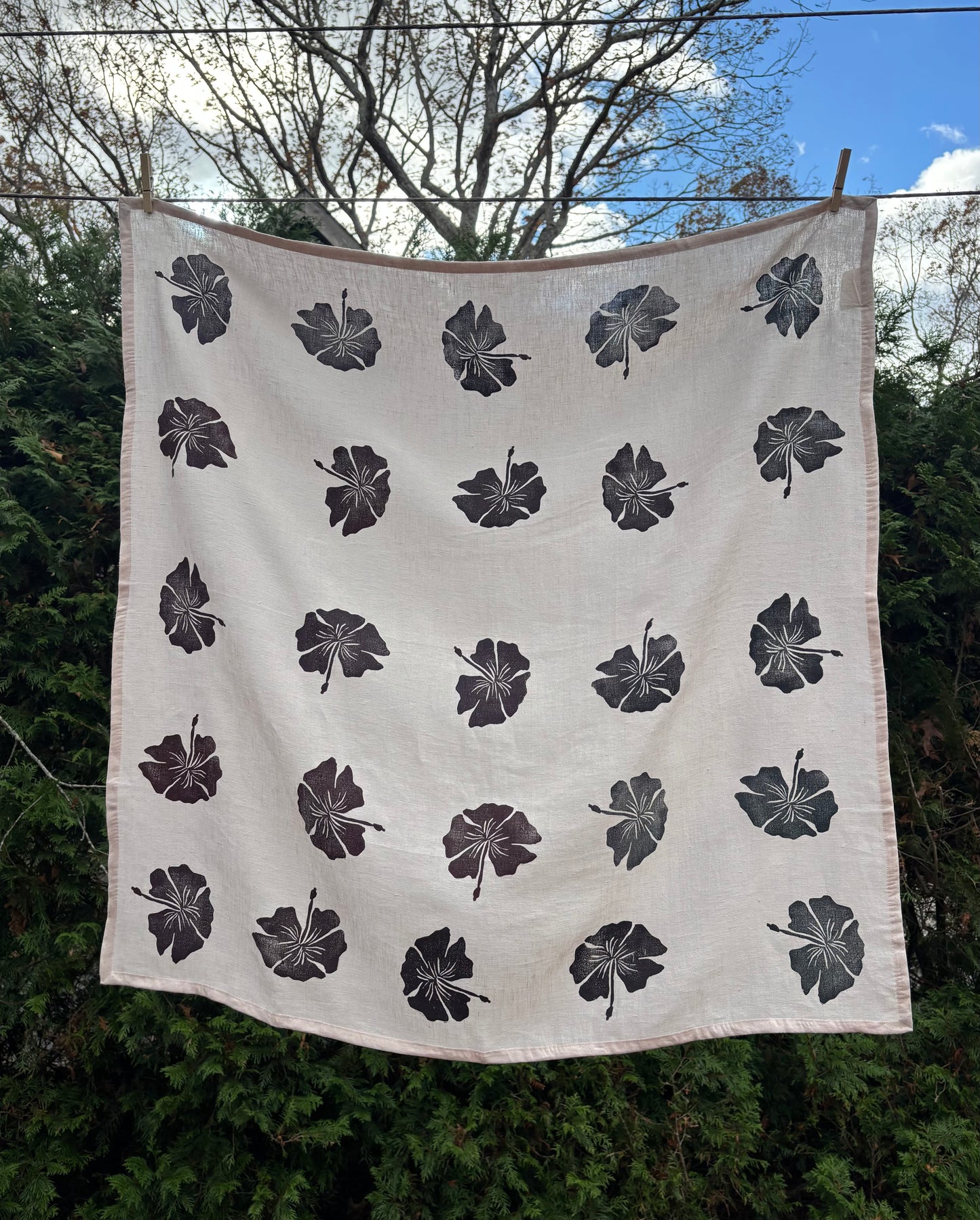 A Ivory Bloom Purple Hibiscus Linen Tablecloth