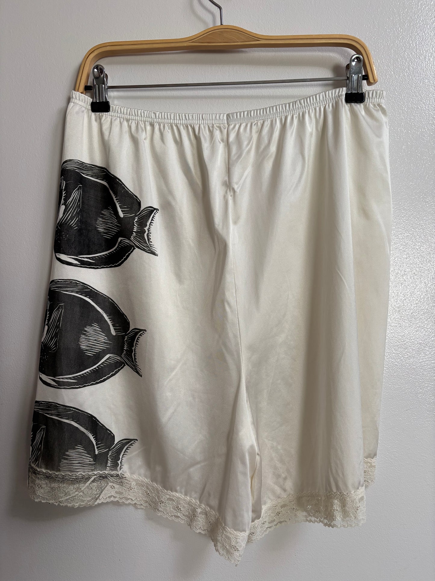 Paku'iku'i shorts
