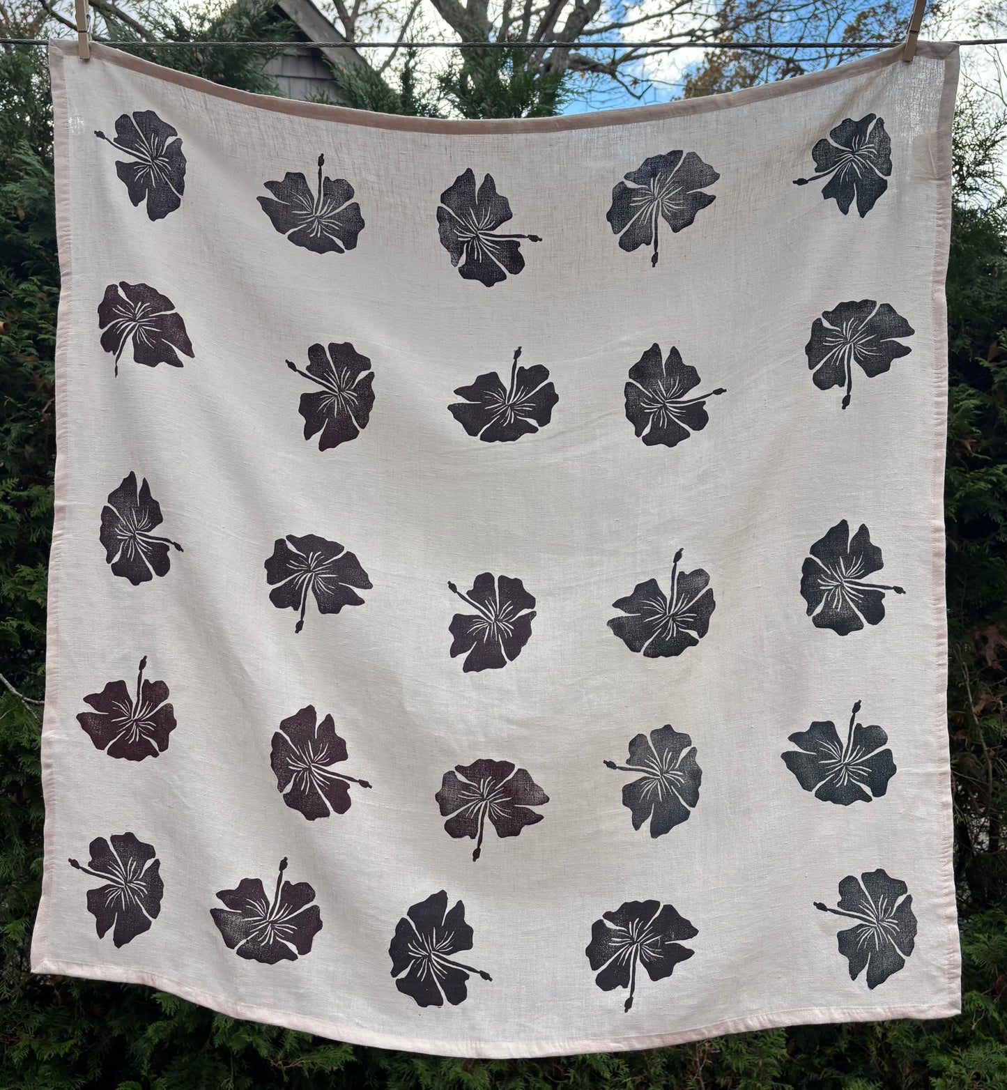 A Ivory Bloom Purple Hibiscus Linen Tablecloth