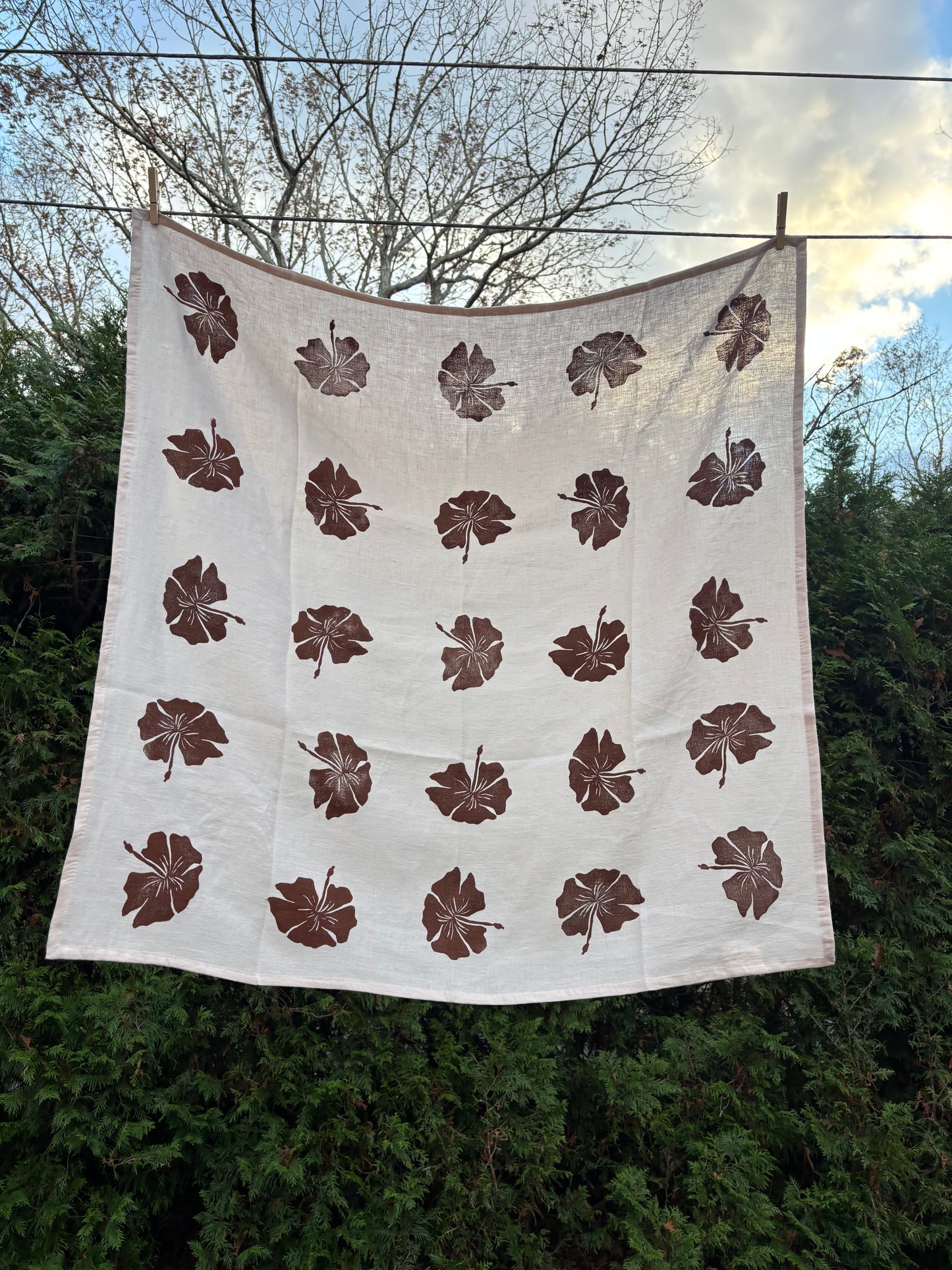 A Ivory Bloom Brown Hibiscus Linen Tablecloth