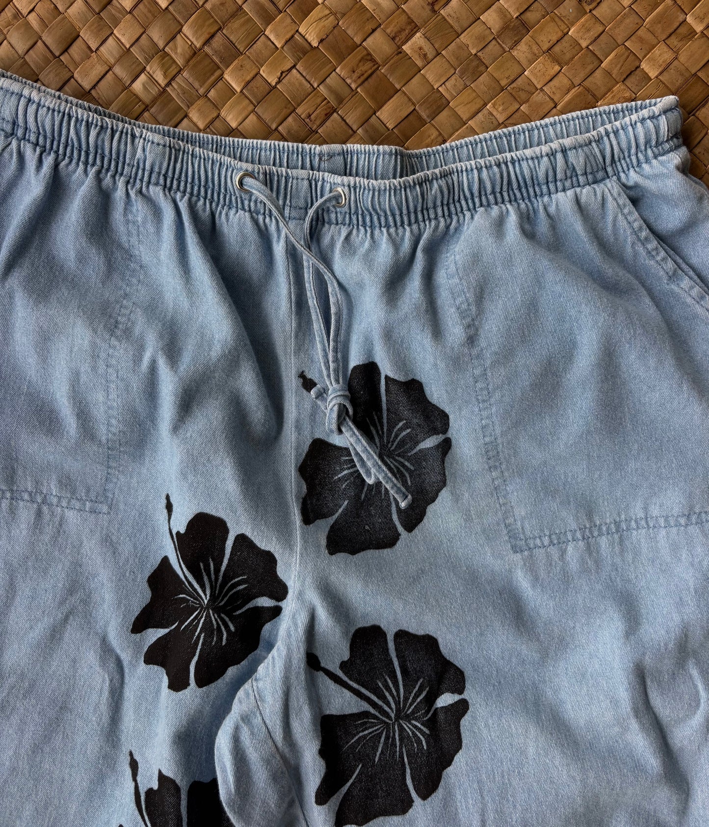 Hibiscus Double Vision Baggy Capris