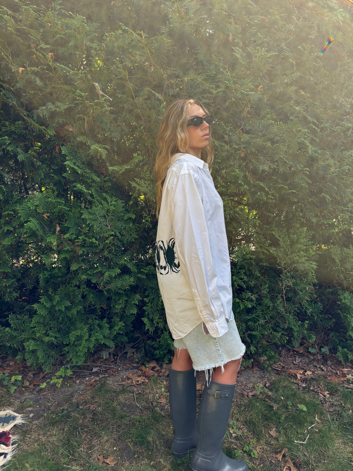 Crab Horizon Button Up