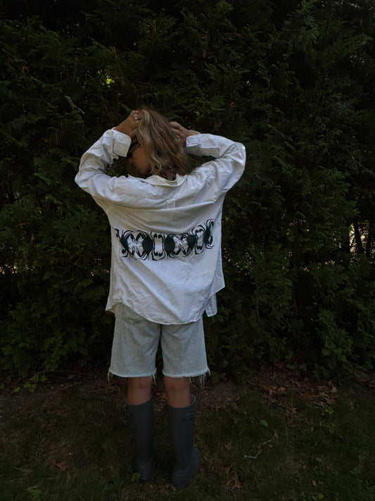 Crab Horizon Button Up